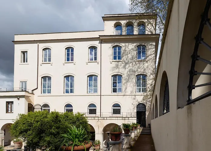 Borgo Ripa Urban TravelHostel